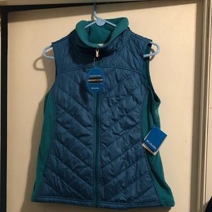 Columbia vest